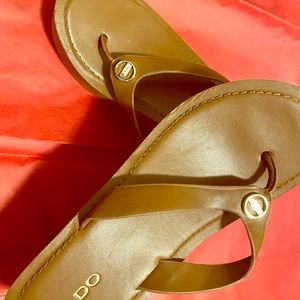 Aldo Sandals